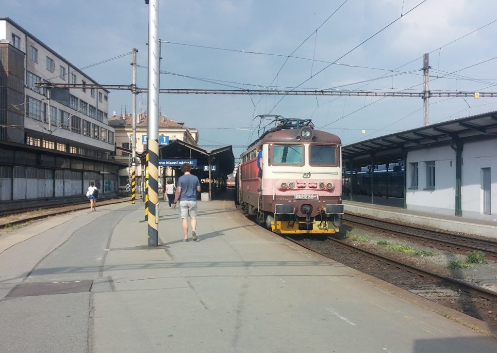 European Rail Freight Association: English As the Single Language for European Conductors European Rail Freight Association: English As the Single Language for European Conductors