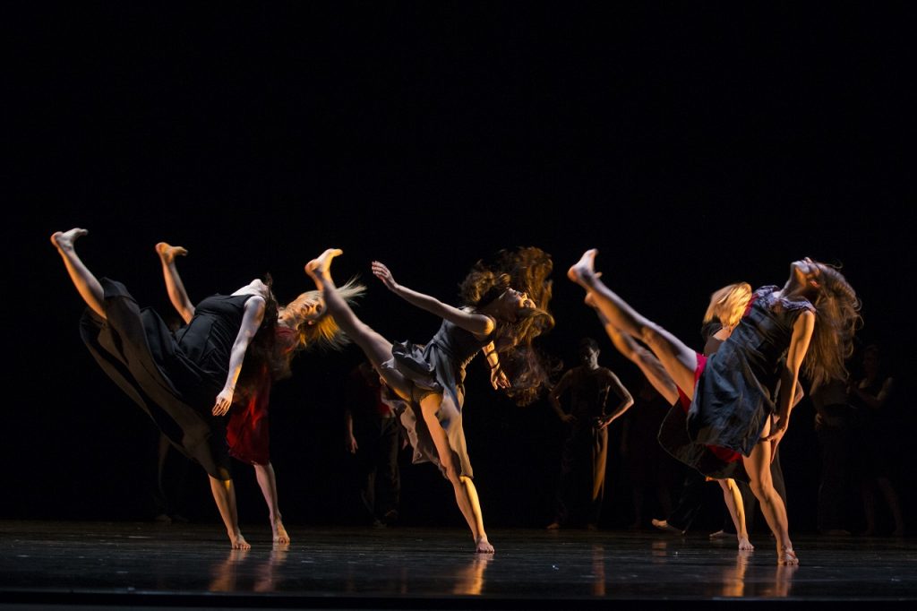 Ballet of the Slovenian National Theatre performing "Cantata". Photo: Courtesy of NdB.